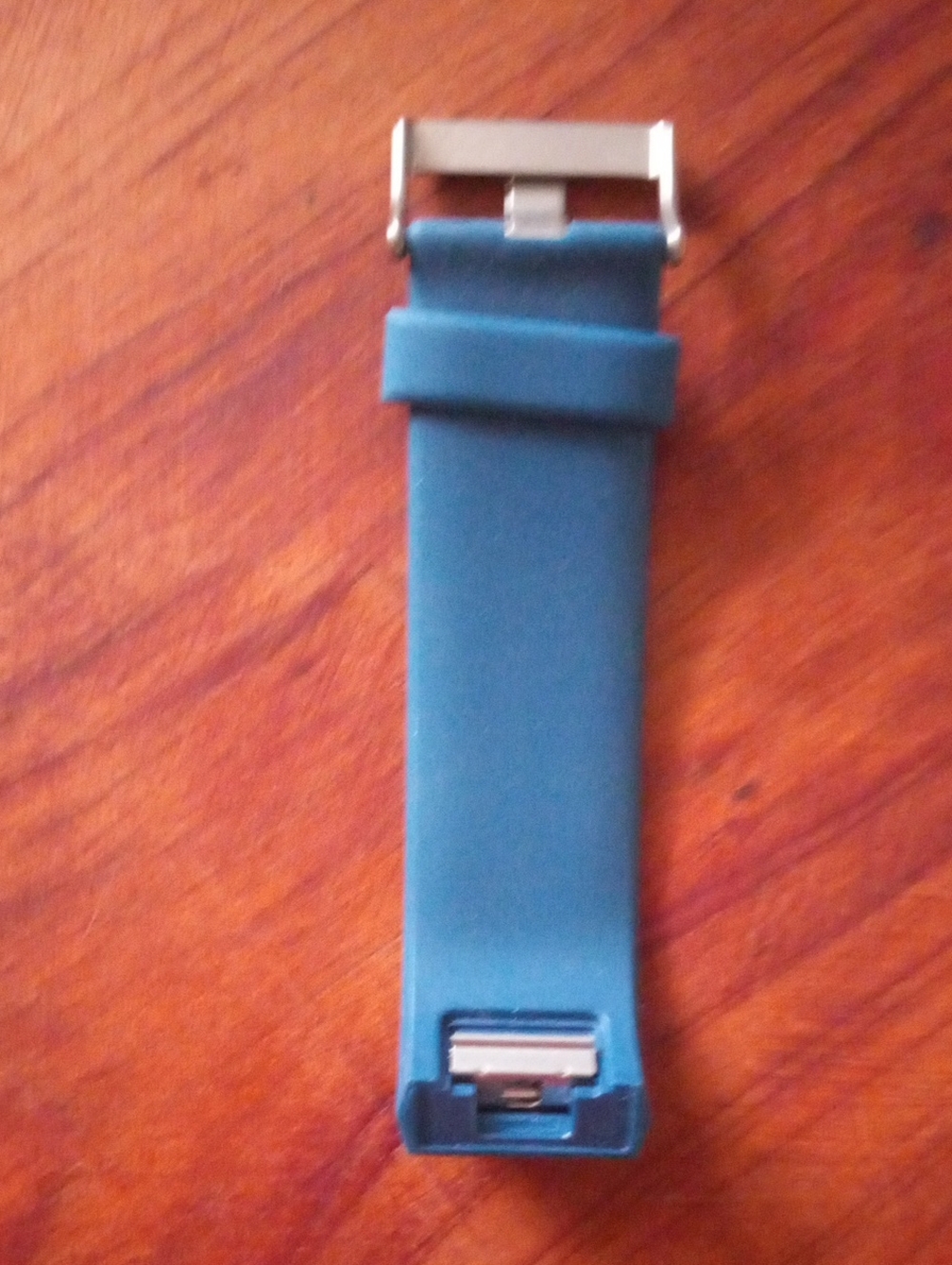 fitbit Charge 2 Blue Silicone Replacement Wristband - Picture 9 of 10